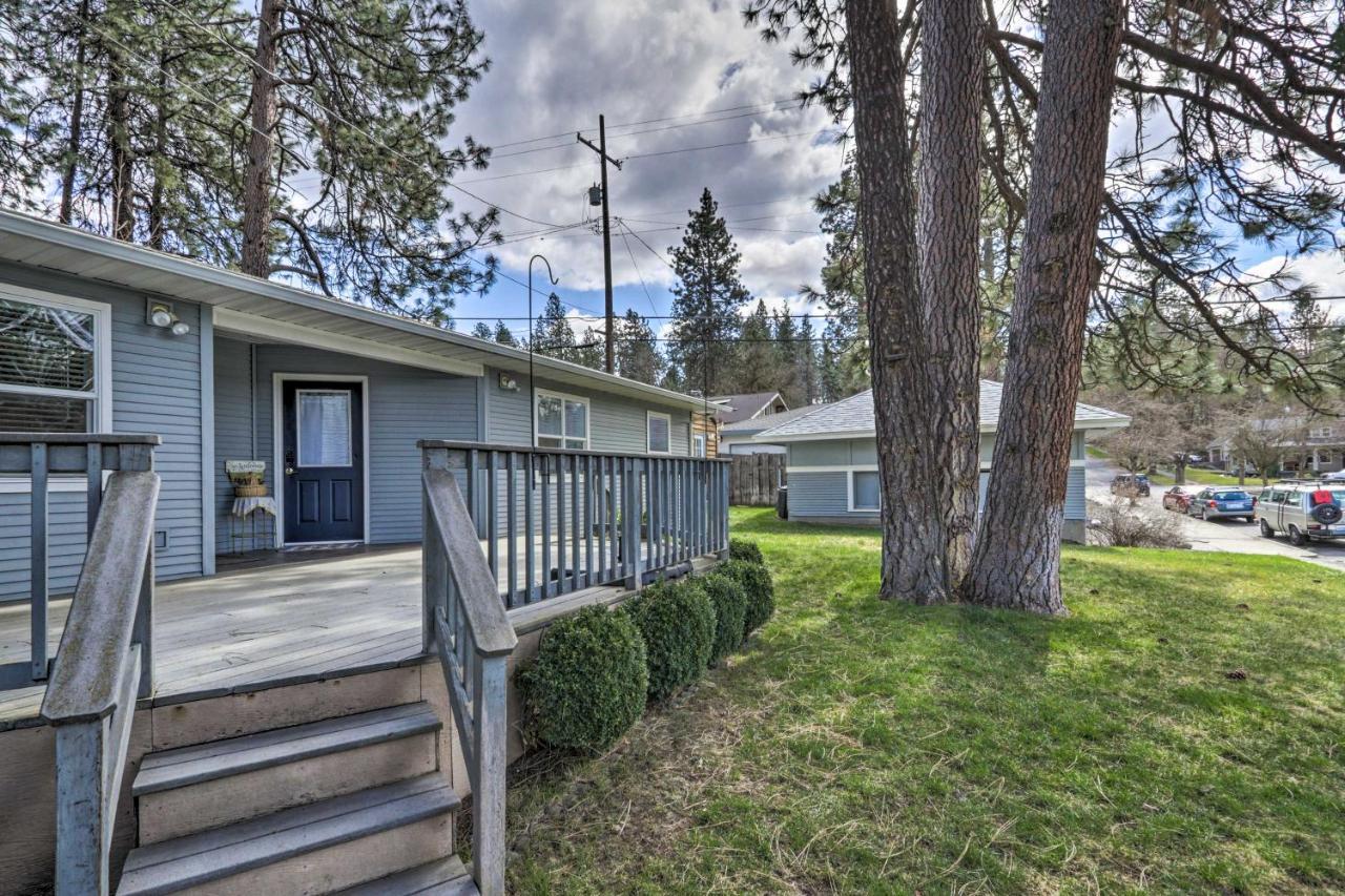 Centrally Located South Hill With Smart Tv Apartment